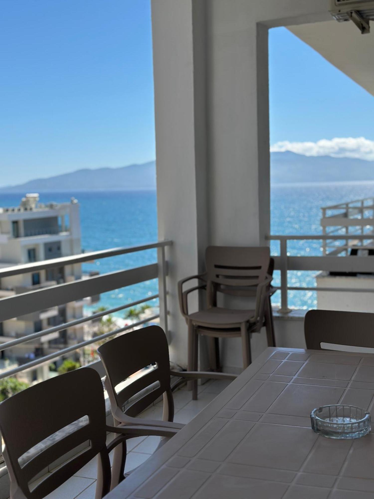 White Sea View Residence 2 Sarandë Buitenkant foto