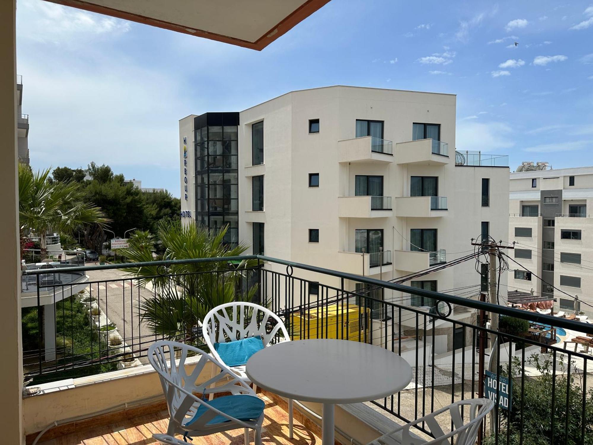 White Sea View Residence 2 Sarandë Buitenkant foto