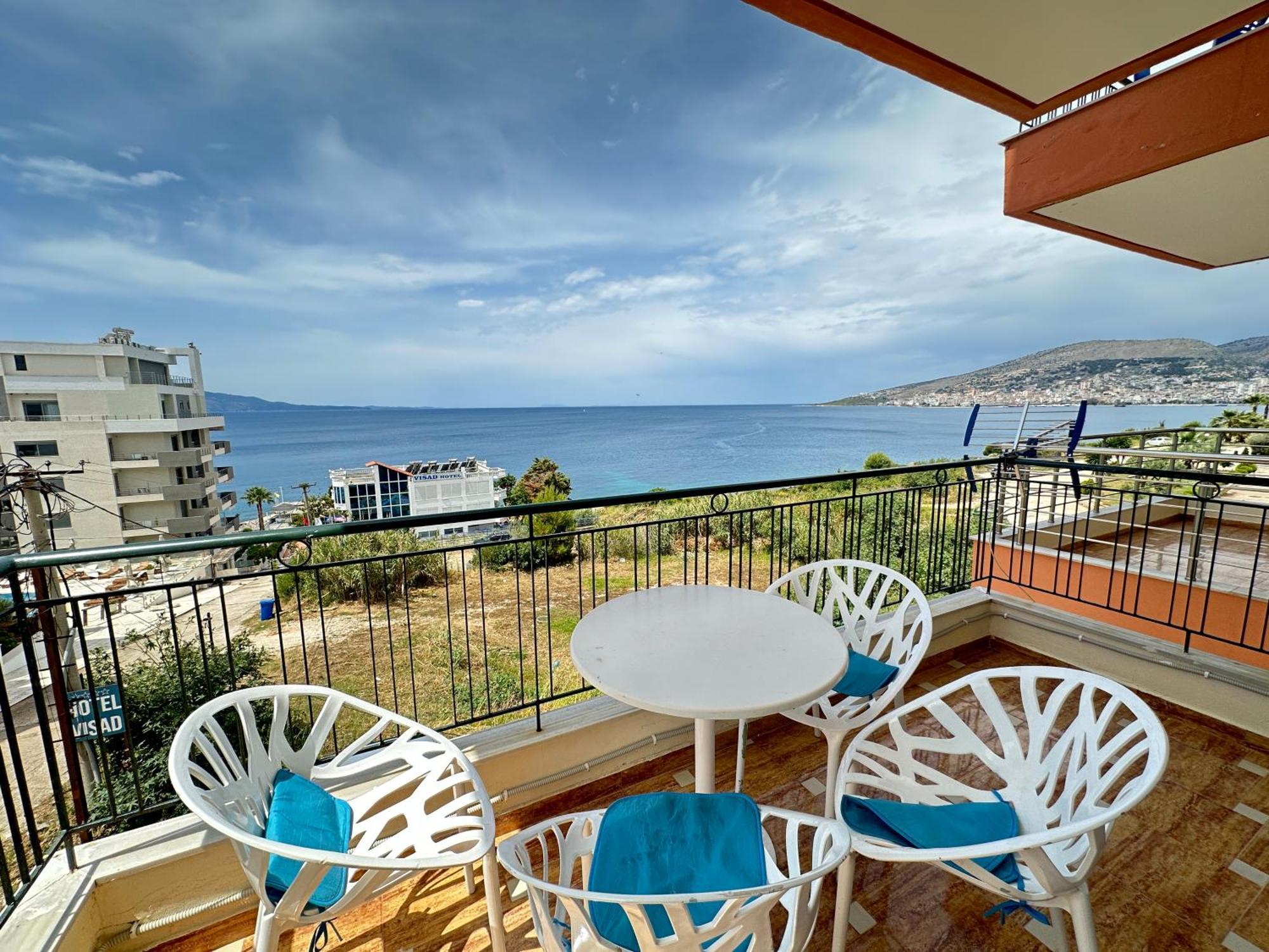White Sea View Residence 2 Sarandë Buitenkant foto