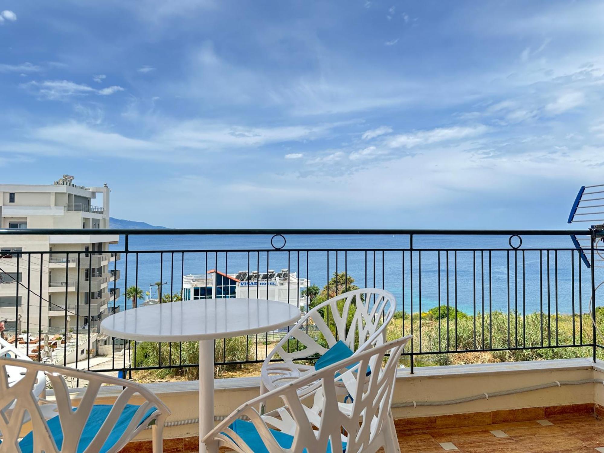 White Sea View Residence 2 Sarandë Buitenkant foto